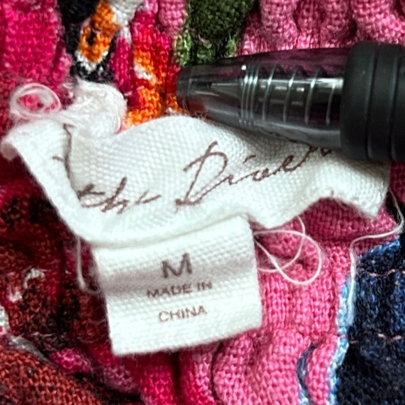 By The River Tropical Print Pink Floral Toucan Parrot Midi Dress Size Medium - Picture 6 of 9